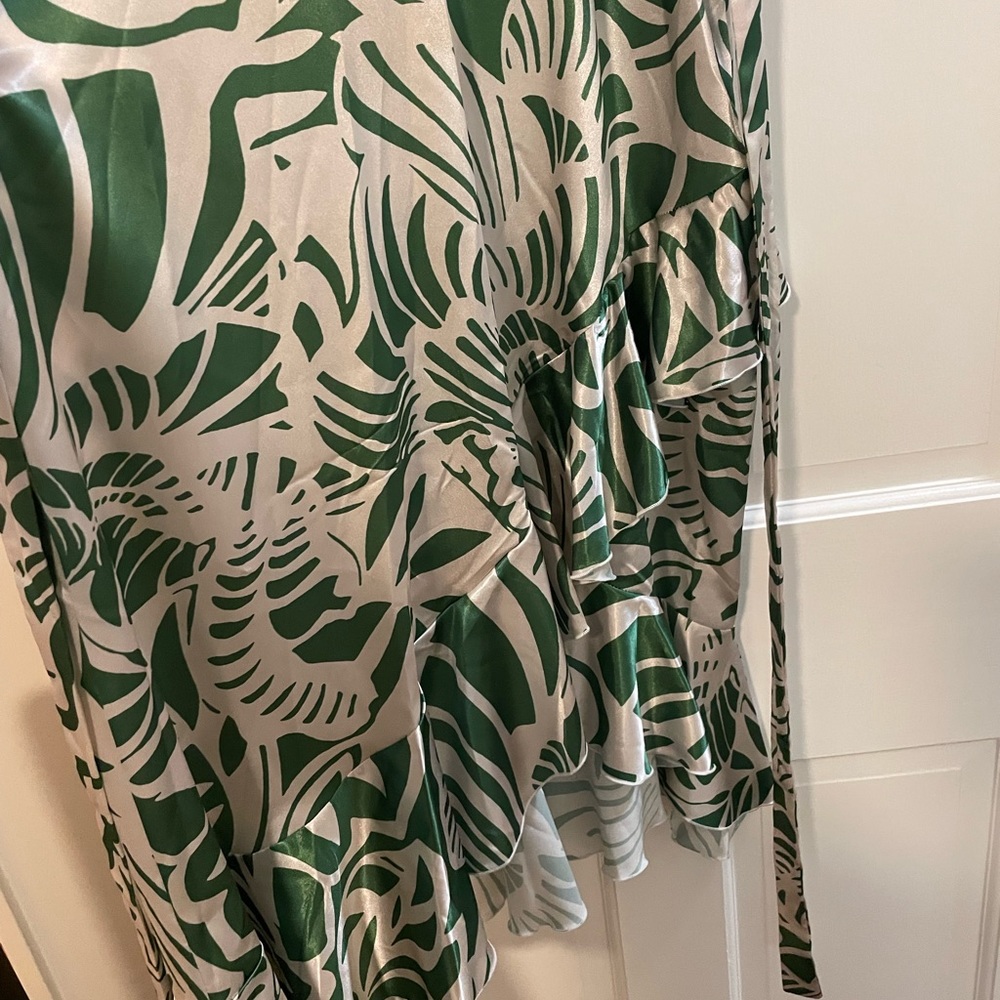 ASOS maternity semi formal ruffle midi dress green and white. NWT - Picture 6 of 8